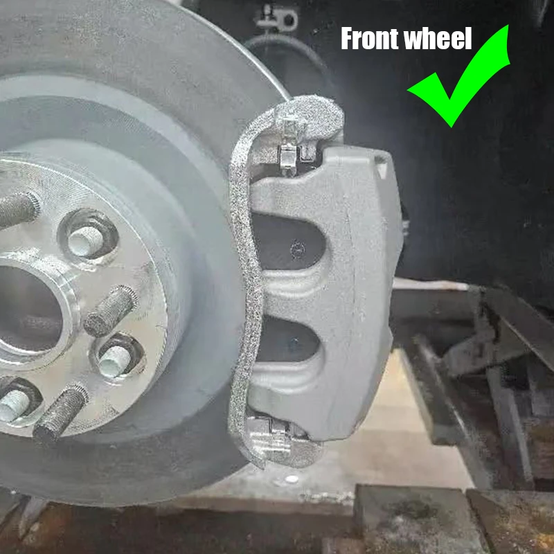 Tesla Model Y 2024 용 알루미늄 합금 소재로 제작 된 자동차 휠 허브 브레이크 캘리퍼스 보호 커버 썸네일 2