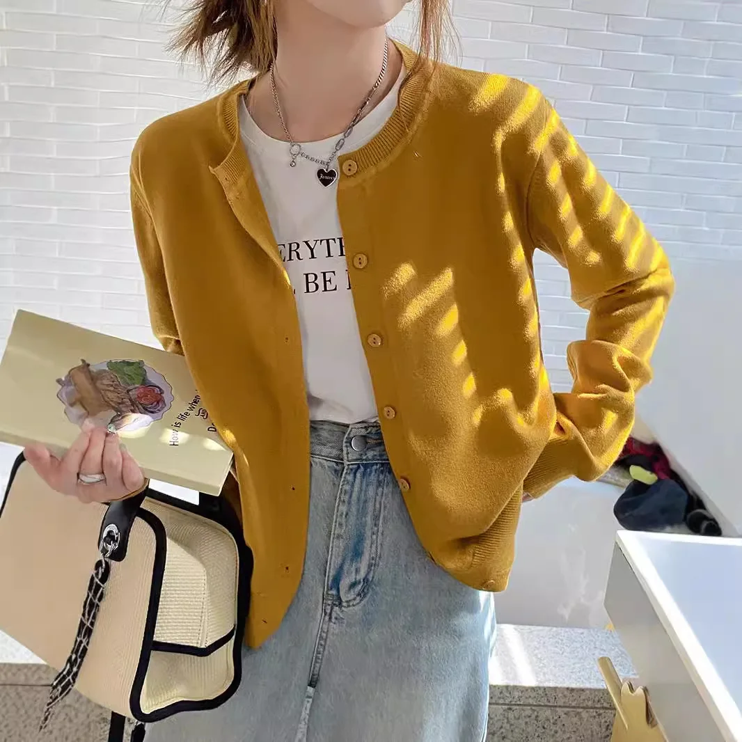 

Женский кардиган из пряжи 2025 года — легкий вязаный свитер, новое поступление, мягкий свободный осенний слой, похожий в облаке