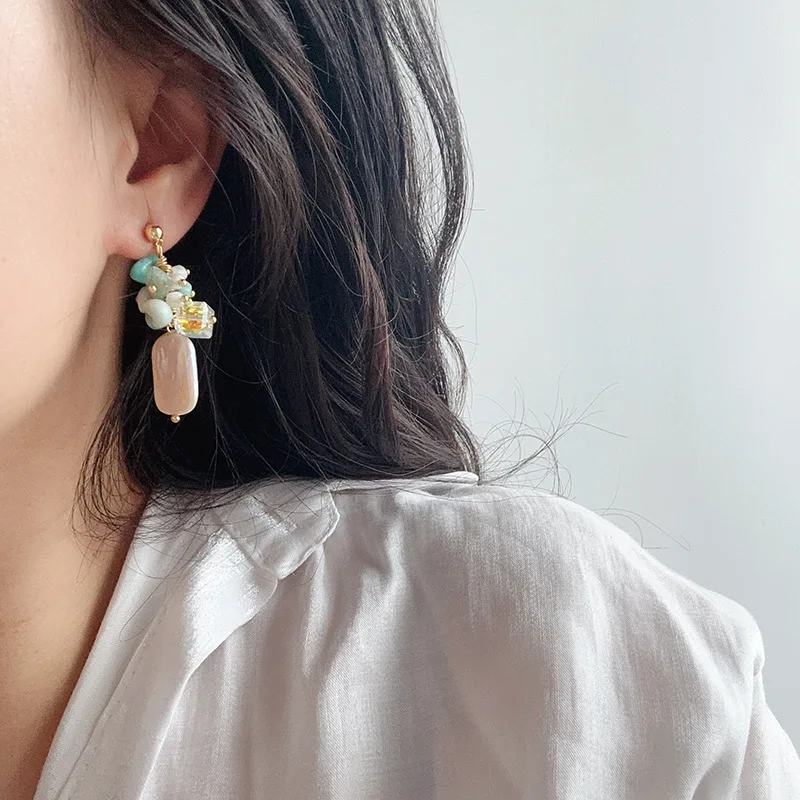 Original design Yanyu series special-shaped baroque pearl stud earrings natural charm French elegant aesthetic ear jewelry