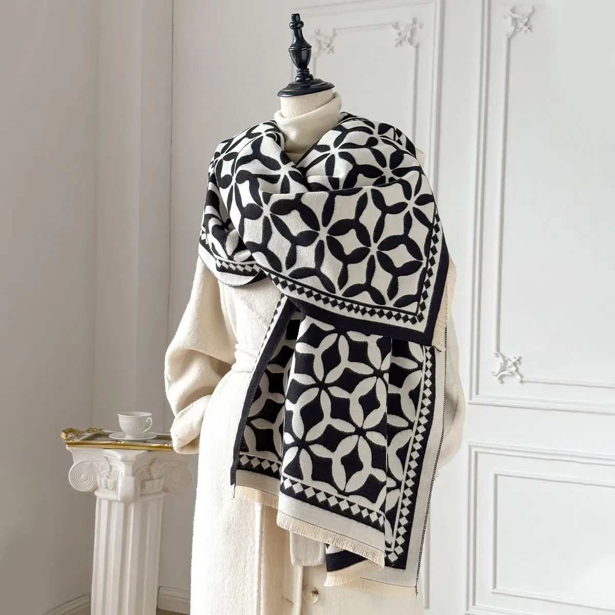 2025 ماركة دافئة معطف كشمير وشاح شال فاخر طباعة سميكة الباشمينا الشتاء بطانية يلتف Bufanda حجاب غير رسمي الشالات Echarpe