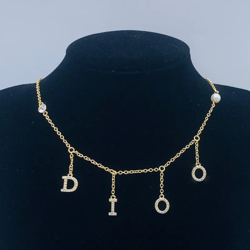 

D Home/Di Home CD Letter High Version Simple Classic Necklace D Home 2024 New Rhinestone Temperament Fashion Necklace