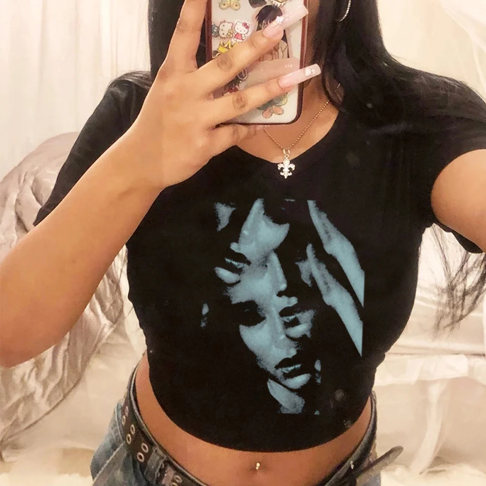 

Face Graphic gothic cyber y2k goth crop top Female 2000s streetwear cute aesthetic cropped crop top