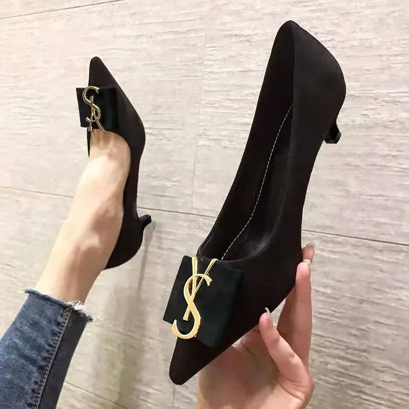 

2024 New Korean Version of Metal Buckle Design Suede Shallow Mouth Pointed Flat/Thick/low Heels Bottom Black Luxury Shoes Women