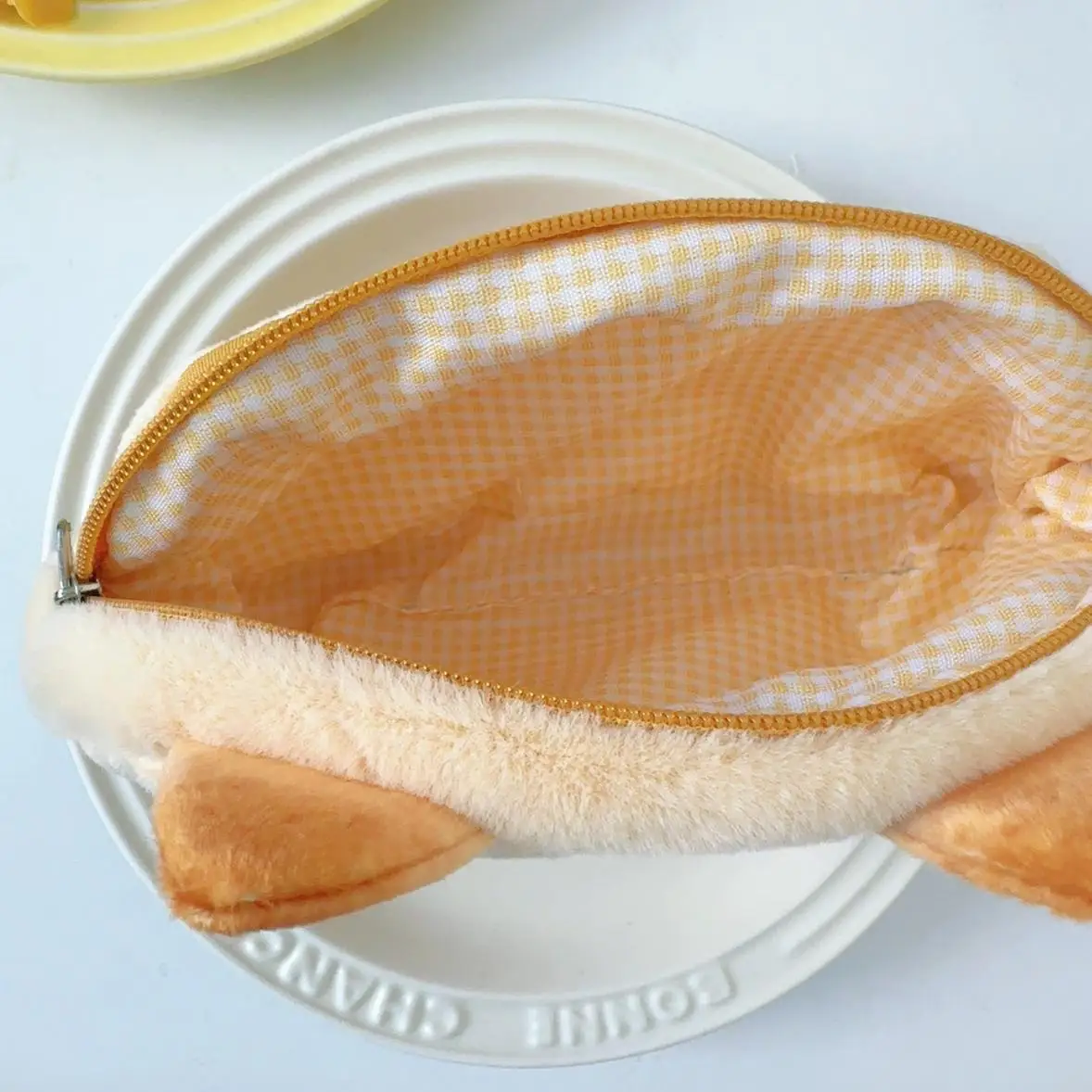 Cute plush pencil case Pencil case Large capacity cat creative pencil case