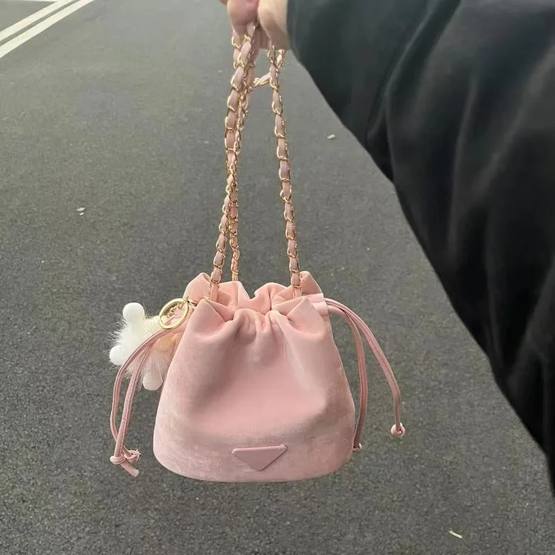 Borse a tracolla da donna in pelle rosa di alta qualità borse a secchiello femminili con coulisse versatili borse a tracolla a catena semplice borsa