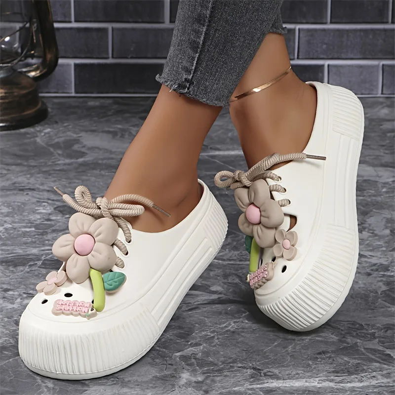

Women Platform Slippers DIY Flower Decoration Fashion Clogs Soft EVA Female Home Street Slides Close Toe Ladies Leisure Sandals