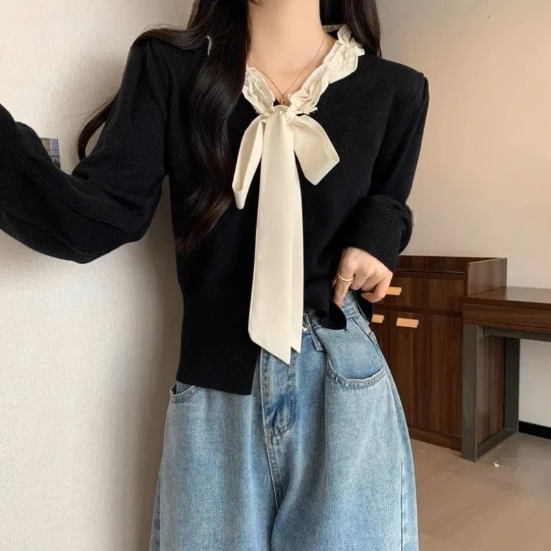 French Fungus Edge Splicing Bow Knit Cardigan with Feminine Style Slimming and Slimming Effect Bubble Sleeve Sweater Top