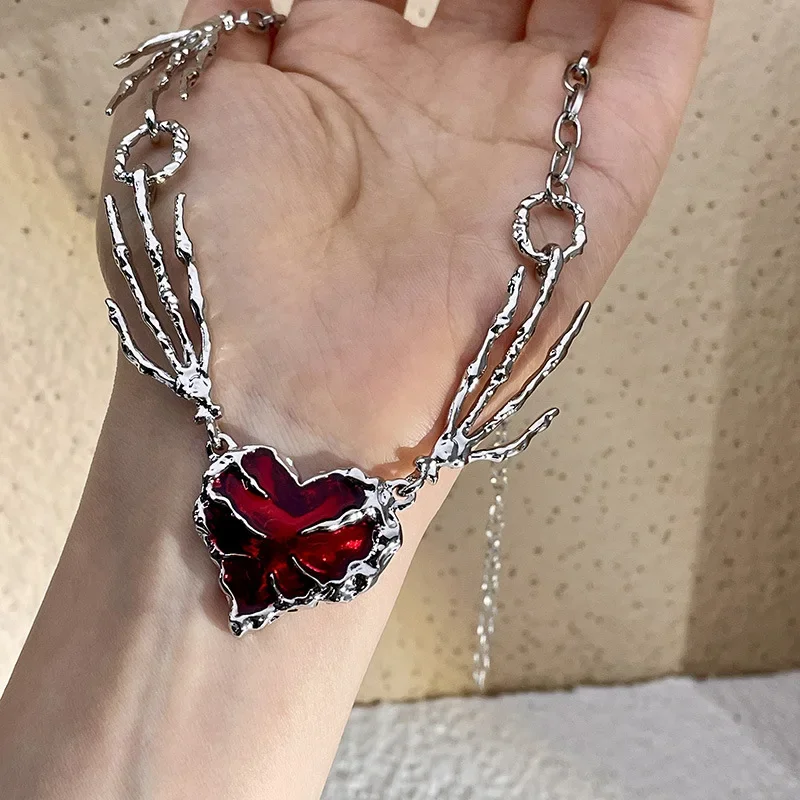 Gothic Ghost Claw Red Heart Necklace Irregular Dark Love Chain Necklaces Unisex Punk Harajuku Goth Big Heart Pendant Necklace