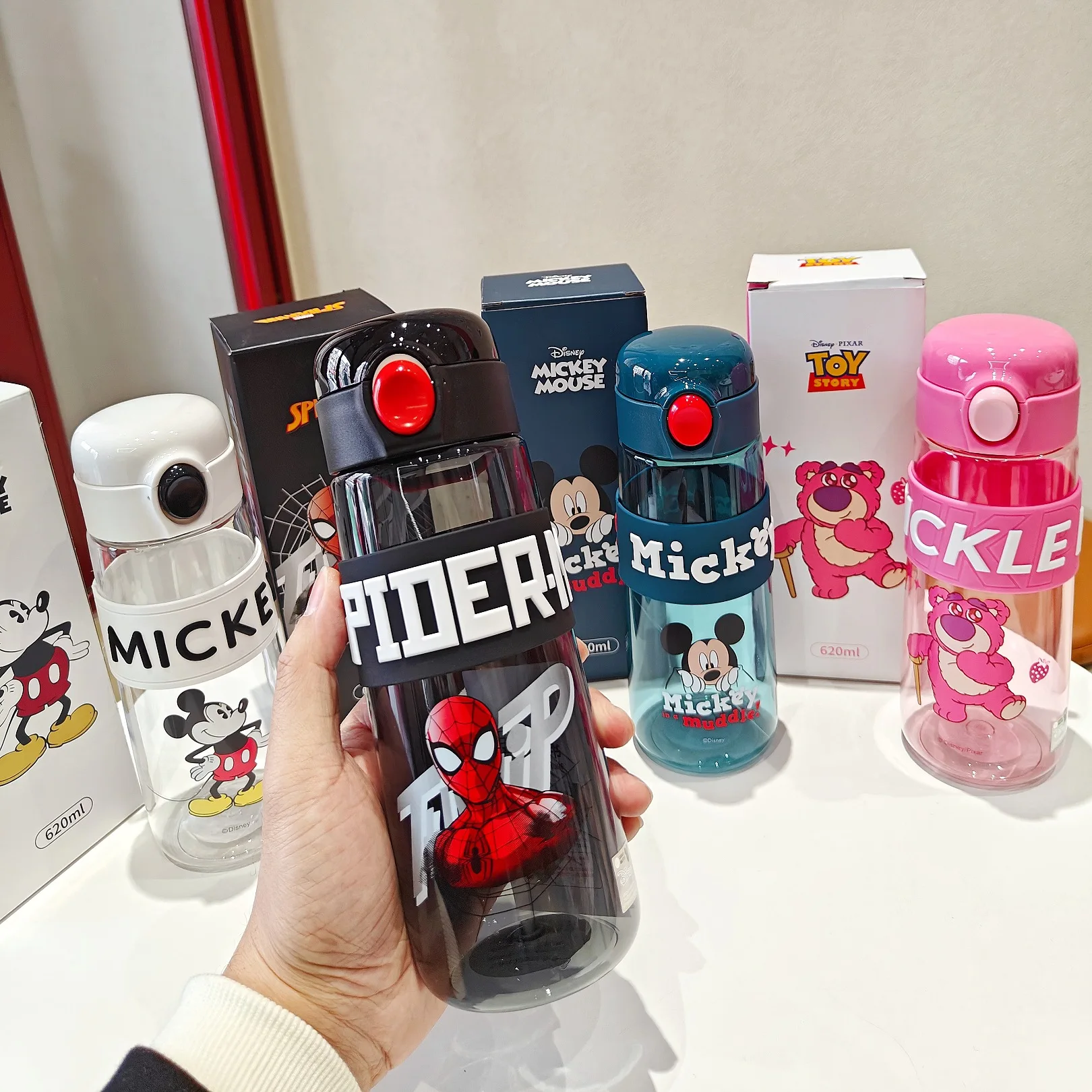 620ML Disney Mickey Minnie Mouse Water Cup Large Capacity Sport Water Bottle Cartoon Spiderman Plastic Water Bottle for Kid