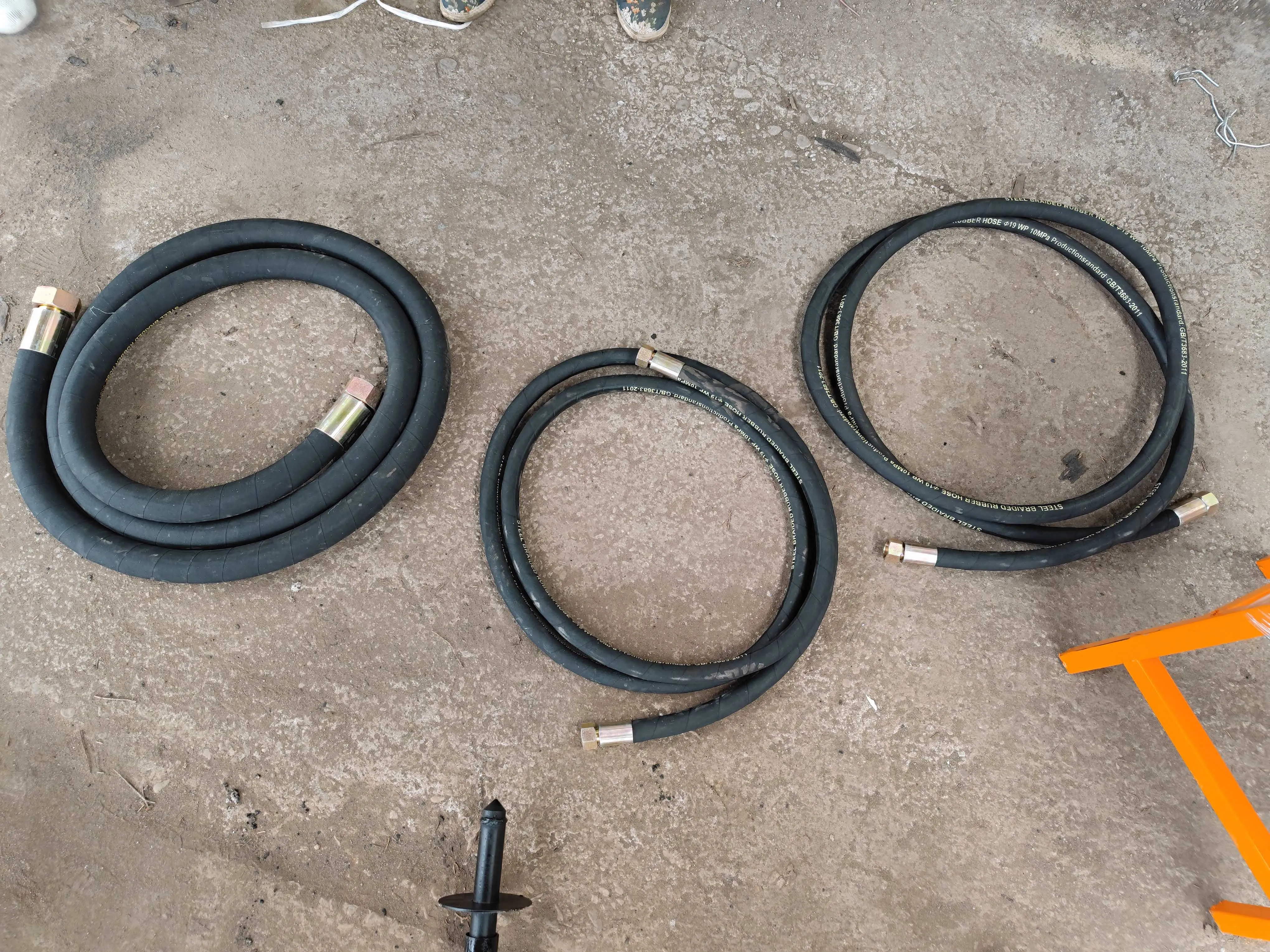 High quality 4kw portable mining DTH drilling rig machine for construction works