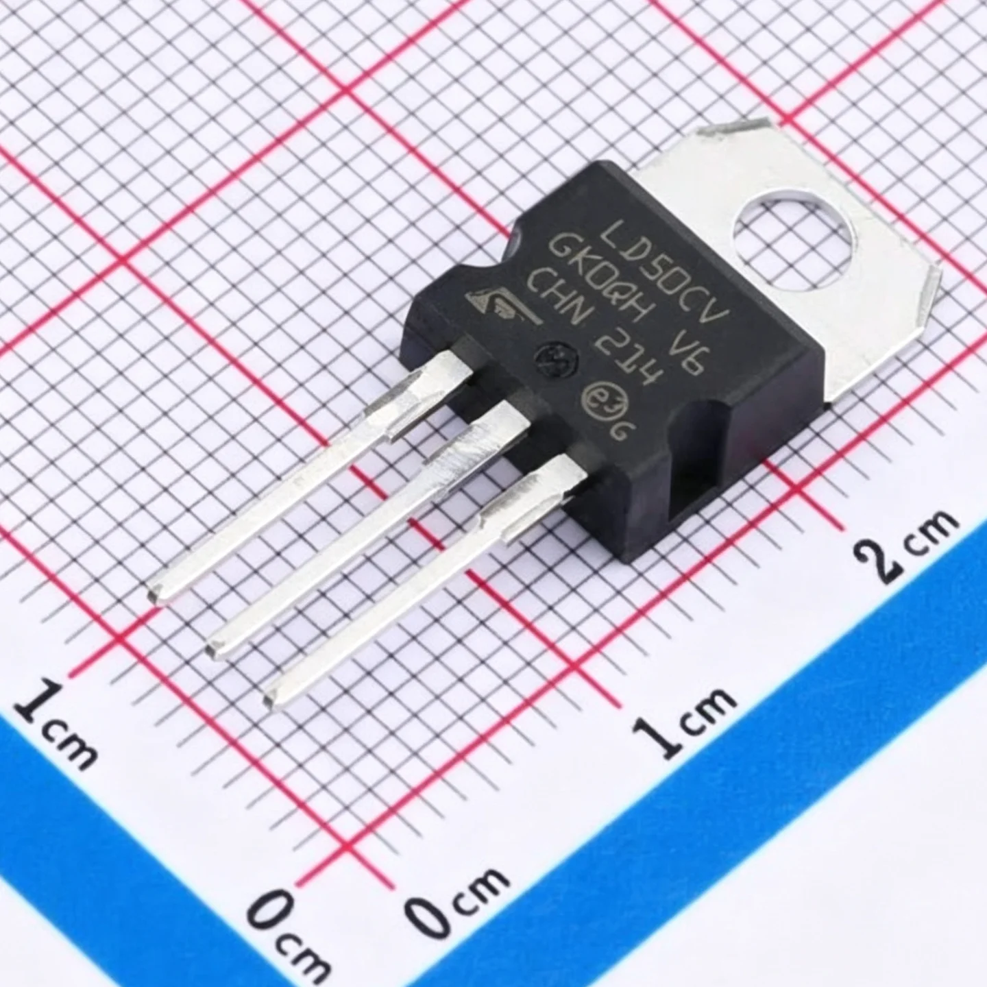 10PCS LD1117V33C LD1117V50C LD33VC LD50VC TO-220AB-3 15V 3.3V 5V 800mA NEW Original fixed positive voltage regulator Linear LDO