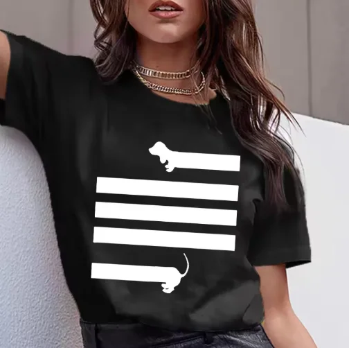 Camiseta con diseño de perro Dachshund Pug Teckel para mujer, Tops Kawaii Harajuku, ropa estética de verano para mujer, camisetas