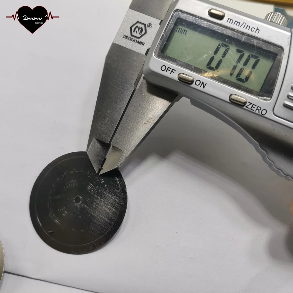 قرص ساعة فارغ 33.5 ملم وجه ساعة أمة الله أسود، أخضر، رمادي، أزرق، أحمر اللون لحركة NH35 NH36 قرص ساعة أشعة الشمس