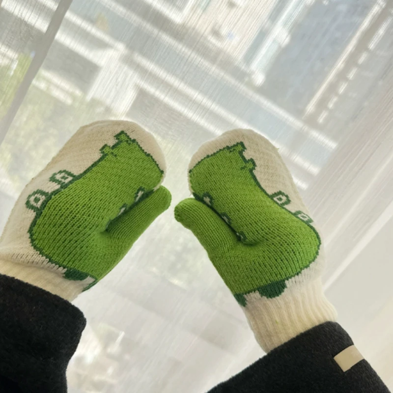 Fun Big Goose Shape Mitten Gloves with Thickened Fleece to Keep Warm Women's Gloves Cold Protection Finger-separated Gloves