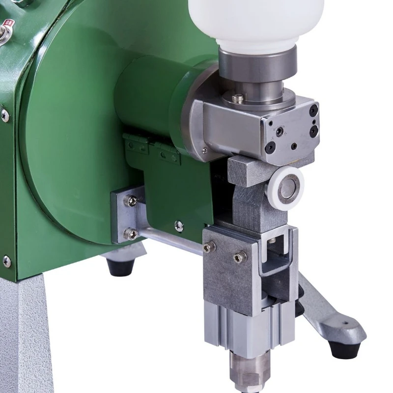 Ear muff gluing machine 3mm pneumatic edge gluing machine yellow glue gluing machine