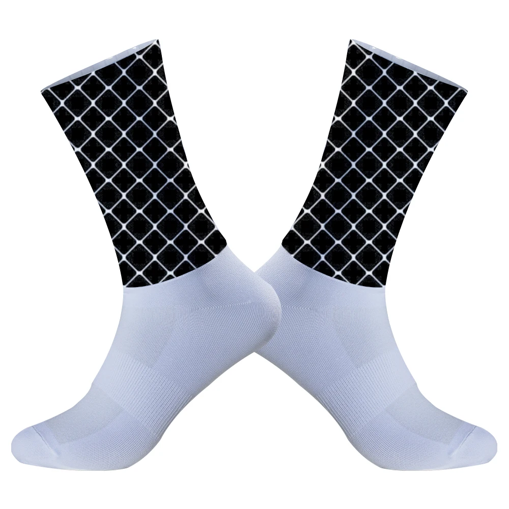 2024 New Summer Cycling Socks Anti Slip Seamless Breathable Cycling Socks Men Aero Bike Wearproof Road