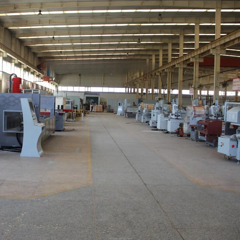 Aluminum window pneumatic punching machine