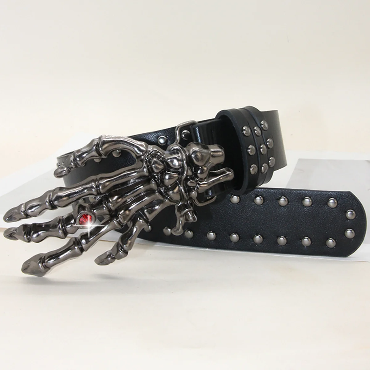 2026 Retro-Gürtel für Herren und Damen in verschiedenen Stilen – modischer Hip-Hop-Trend-Herren-Ledergürtel mit Metallverschluss-Dekoration