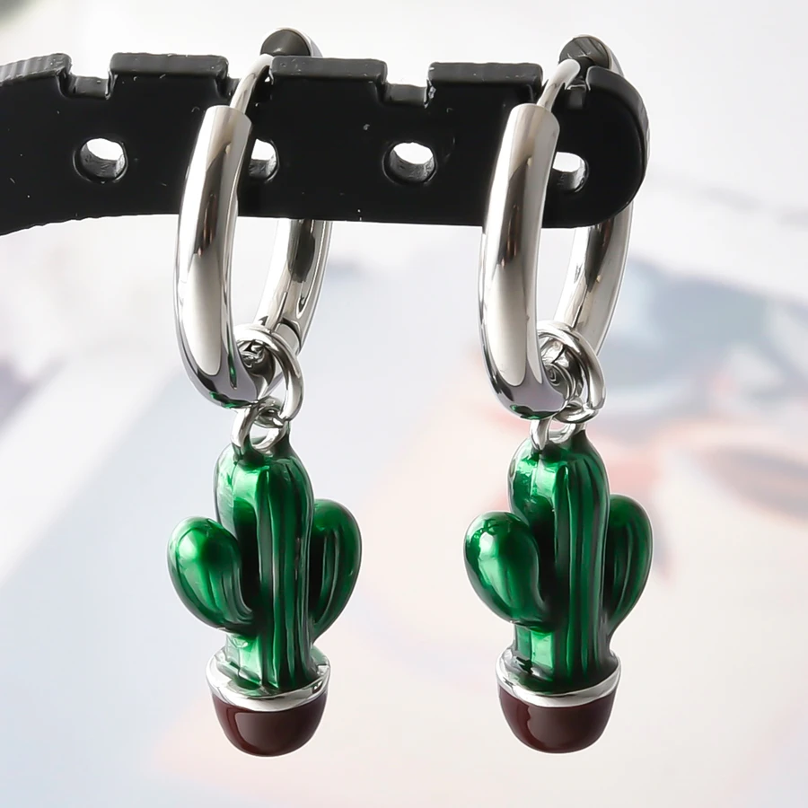 Anlaufgeschützte 316 Edelstahl-Ohrhänger mit Kaktus-, Paprika- und Hunde-Emaille-Anhängern, runde Ohrringe für Damen und Herren, Ohrschmuck, Piercing – Detail 5