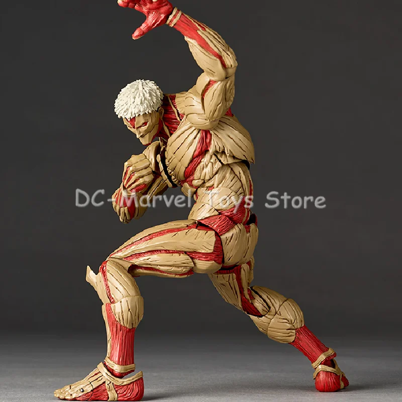CZ usine attaque sur Titan Reiner Braun incroyable Yamaguchi Revoltech blindé Titan Reiner Braun Ko Anime figurines modèle jouet