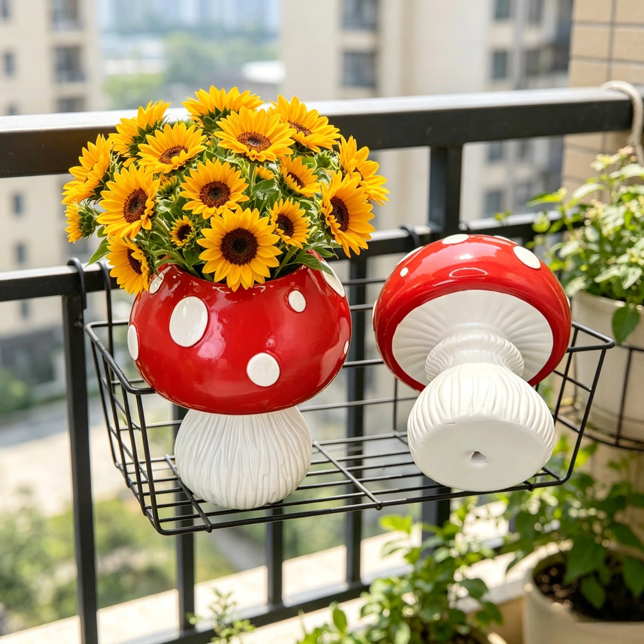 1Pc, Mushroom Ornament with White Dots on Red Background - Resin Decorative Flower Pot for Indoor Decoration, Outdoor Decoration, Tabletop Display, for Holiday Decoration, Home Arrangement, and Gift Giving