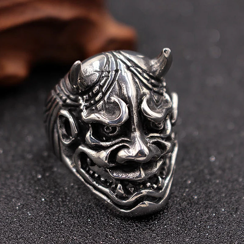 Dropshipping Gothic Demon Skull Mask Ring for Men Punk Hip Hop Japanese Demon Samurai Stainless Steel Skull Ring Fashion Jewelry