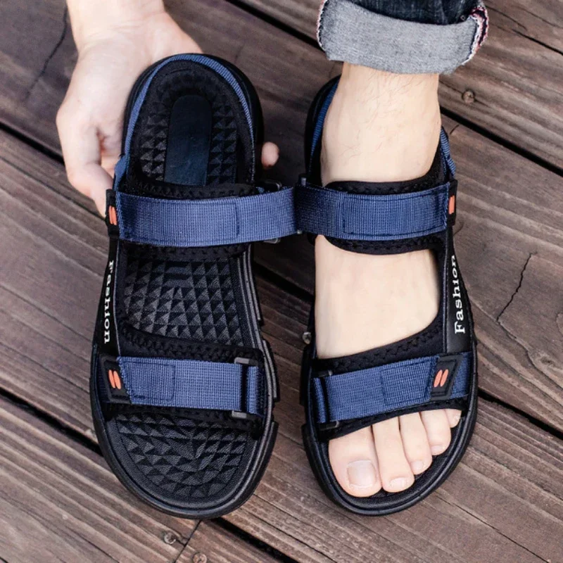 Fashion Men Sandals Summer Outdoor Leisure Beach Holiday Sandals Shoes For Men Comfortable Lightweight Lndoor Casual Shoes Male