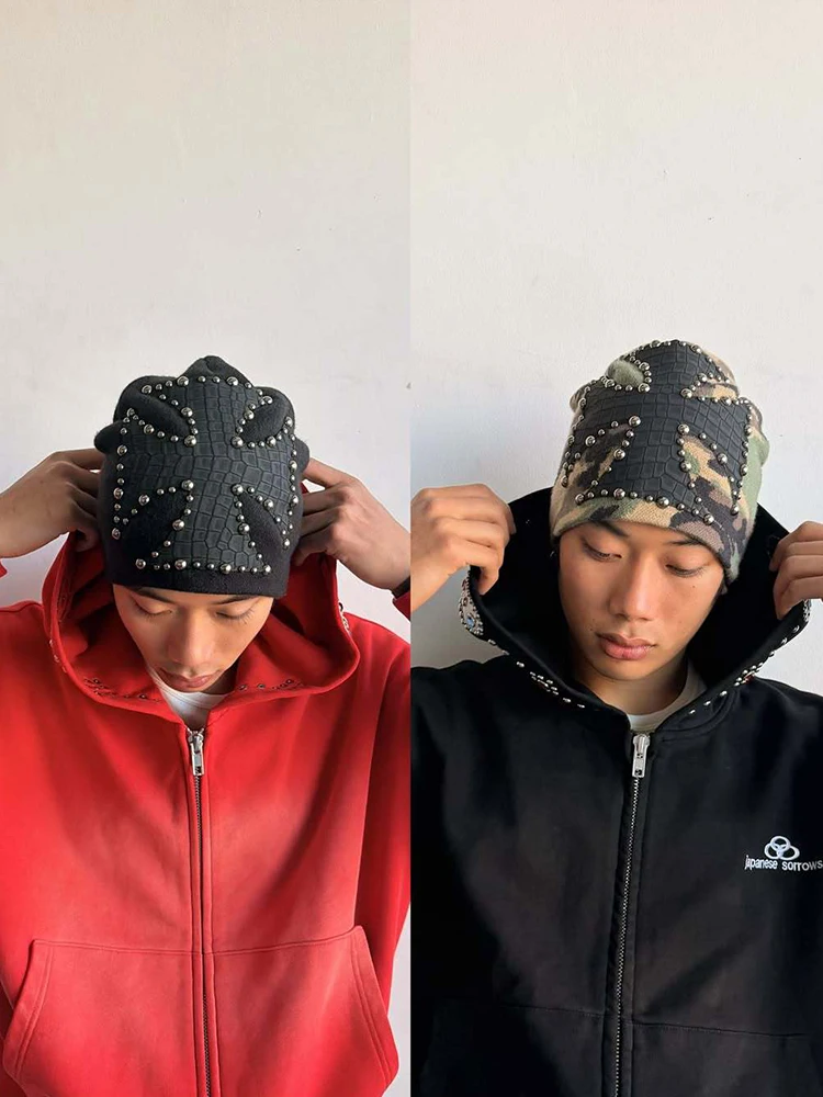 High Street Dark Retro Trend Cold Hat New Y2K Rivet Metal Decoration Personality Street Trend Cold Hat in Autumn and Winter