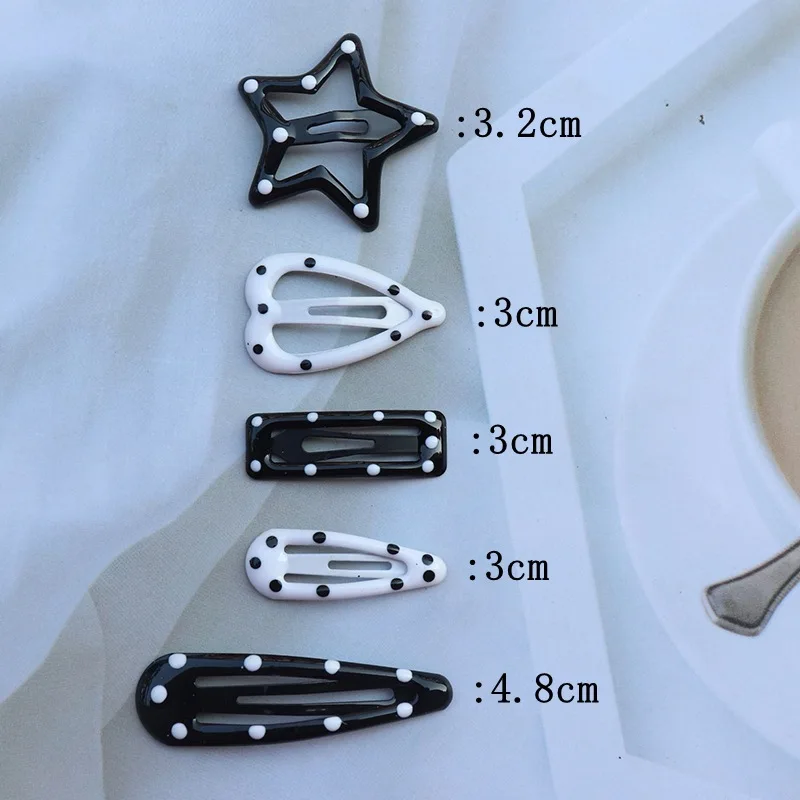 Cute Metal Star Hair Clips Side Barrettes Hair Grip Y2K Black White Dot Star Bb Hair Clips Women Grils Hair Accessories Headwear