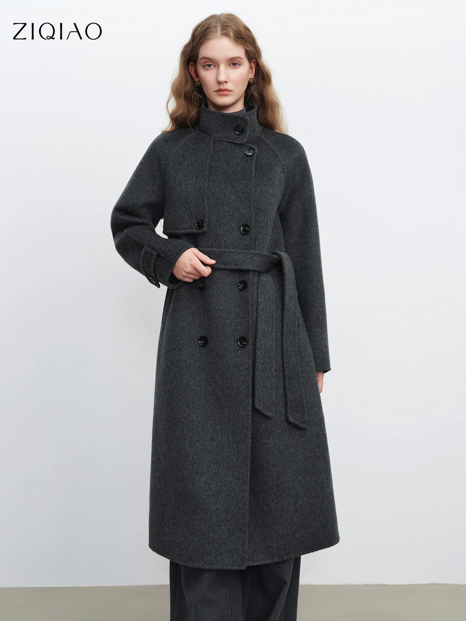 

ZIQIAO Trench Coat Style Stand Collar Double-breasted Wool Coat for Women New Winter Style for 2025 Simple Grey Ins