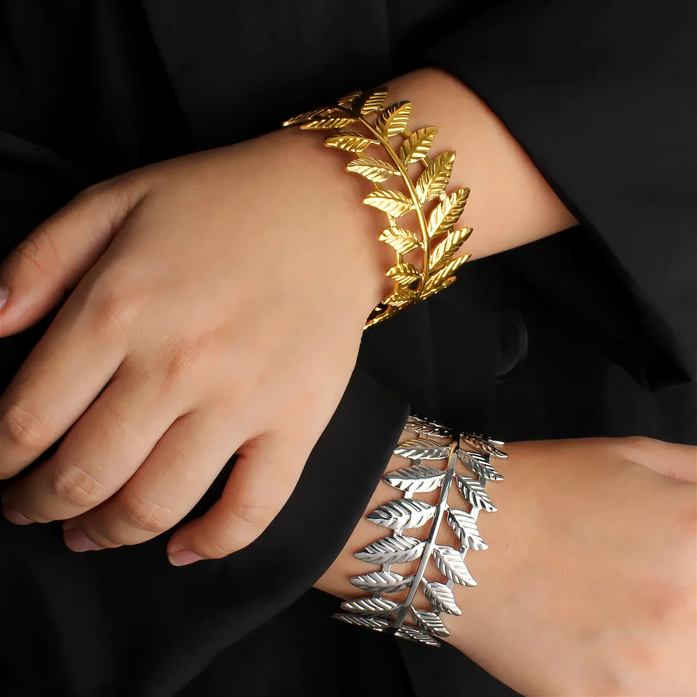 DIY accessories European and American fashion 18K stainless steel bracelet niche design wheat ear leaf opening bracelet does not