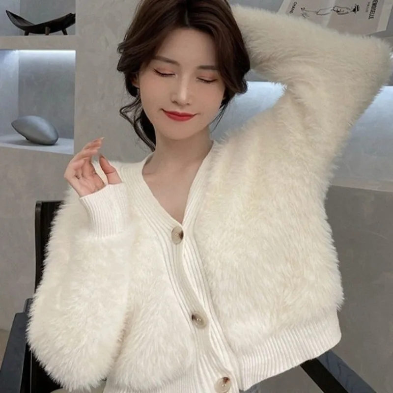 

Cardigan Sweater Female 2023 Plush Short Three Button Knit Women Autumn Wear Loose Long Sleeve V Neck Sweater Cardigan Coat