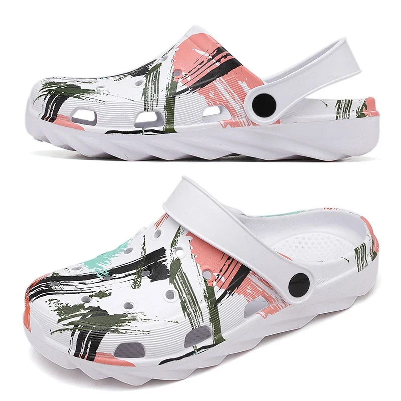 2024 Men's Slippers Camo Outdoor Clog Beach Sandals Men's Soft EVA Indoor Family Slide Flip-flops Hollow  Et Chaussures Sandals