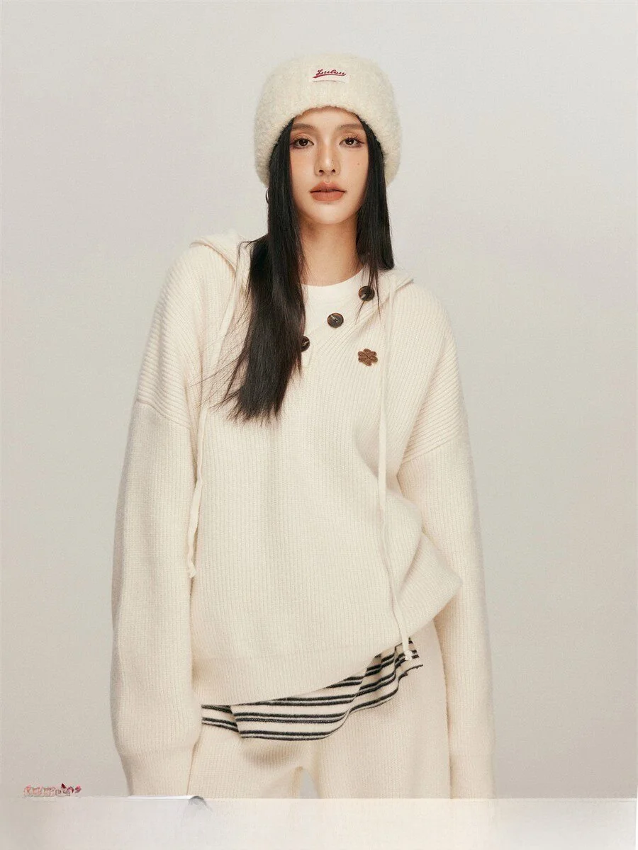 

Liilou Yangzi Warm Knitted Loose Fitted Hat Top And Straight Leg Pants Two Piece Set for Women Spring Season Casual Faion