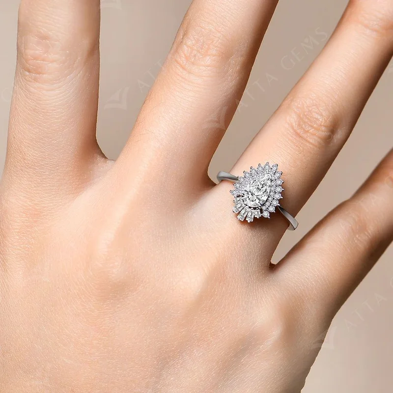 ATTAGEMS 925 Sliver Luxury Pear Cut 1.0CT Moissanite Diamond Ring for Women Solid 10K 14K 18K Jewelry White Gold Engagement Gift