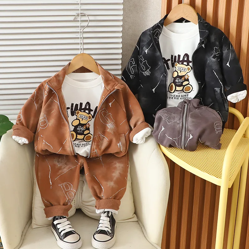 

2025 Autumn Boys Jacket Set 3-Piece Outfit with Printed Lettering Korean Style Casual Streetwear for Toddler Clothing
