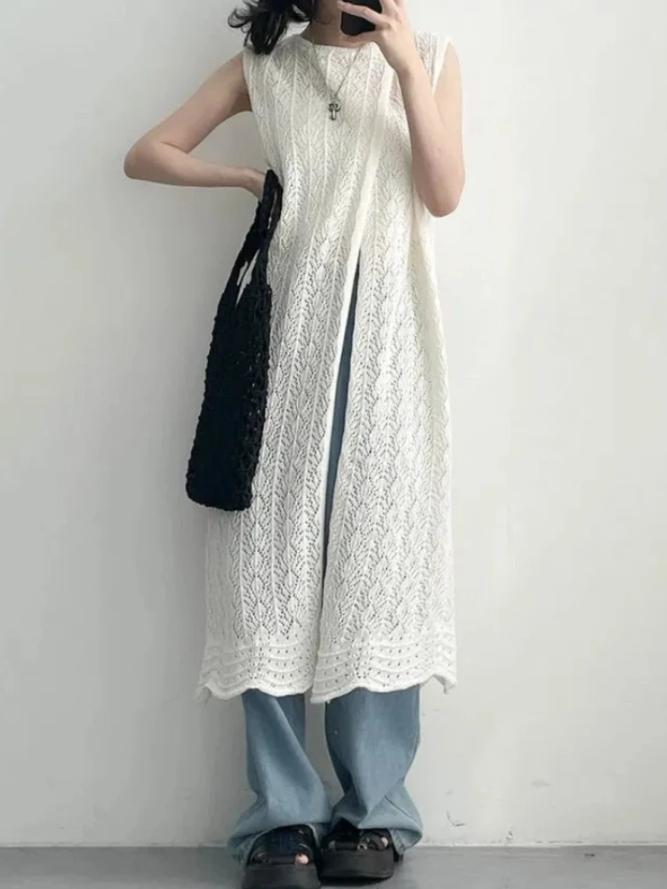 2026 Frühjahr Japanisches Retro Damen Süßes Strickkleid mit Aushöhlungen, unregelmäßigem Schnitt und langen Ärmeln