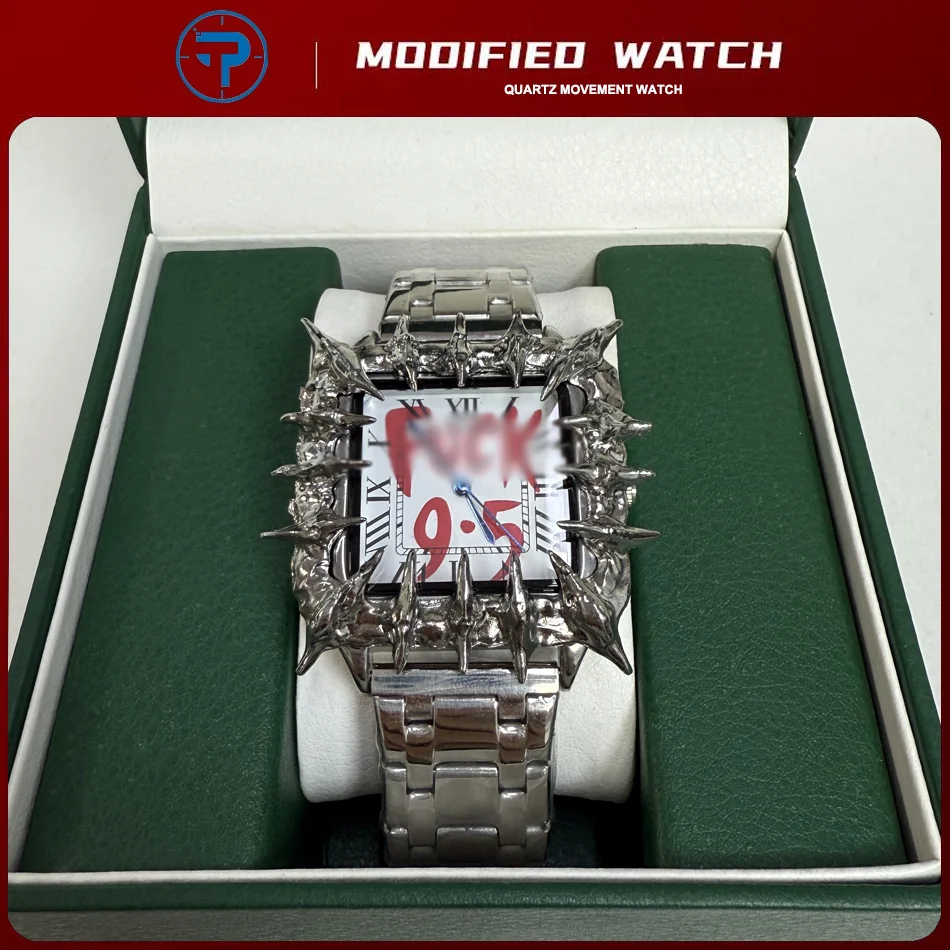 Classic Slogan FUCK9-5 Retro Claw Alabaster Y2K Watch for Men European American Fashion Cool Alien Advanced Design Quartz WATCH