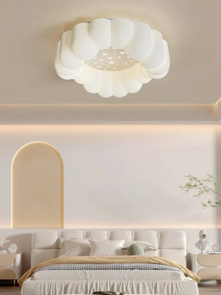 Master Bedroom Lamp Modern Minimalist and Magnificent Ceiling Lamp Cream Style Zhongshan Lamp 2023 New