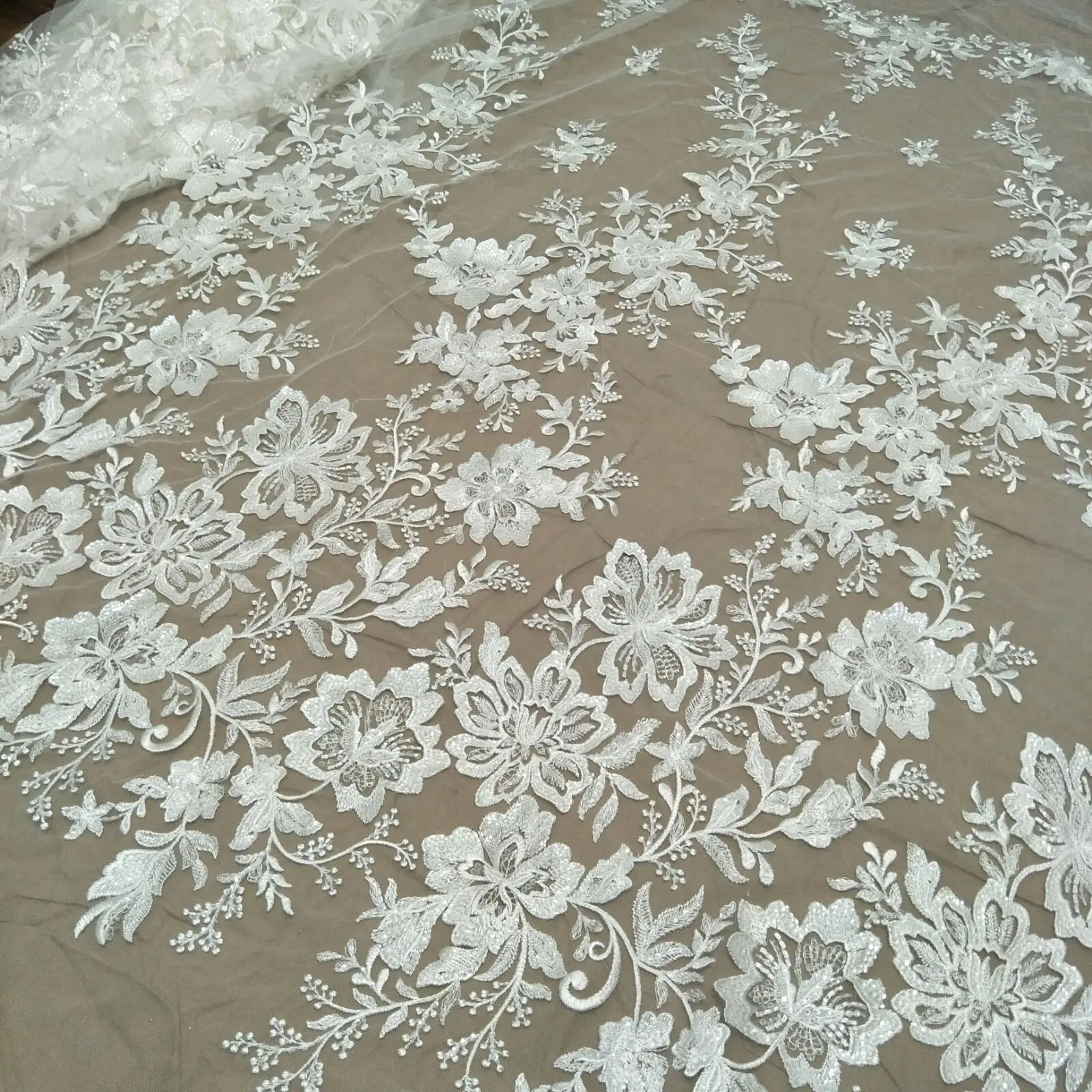 fashion leafs bridal lace fabric with sequins 130cm width dress lace fabric sell by yard