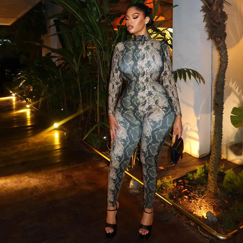 

STYLISH LADY Snakeskin Printed Halter Neck Jumpsuit 2026 Spring Women Long Sleeve Skinny Sexy Club Party One Piece Outfit