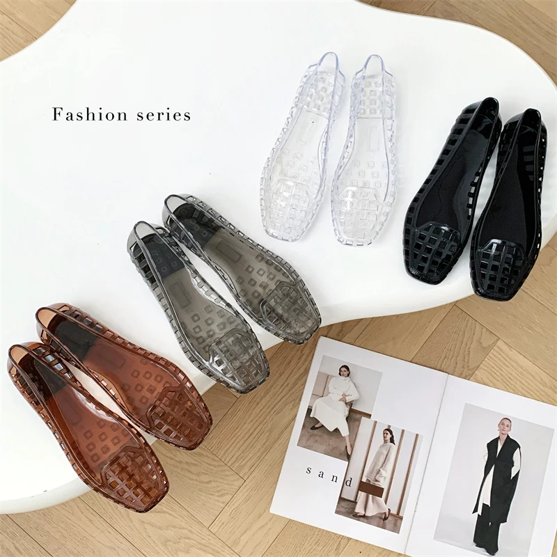 

Повседневные модные сандалии с открытым носком, без застежек, с вырезами, для отдыха на открытом воздухе, на плоской подошве, женские, летние, из ПВХ материала