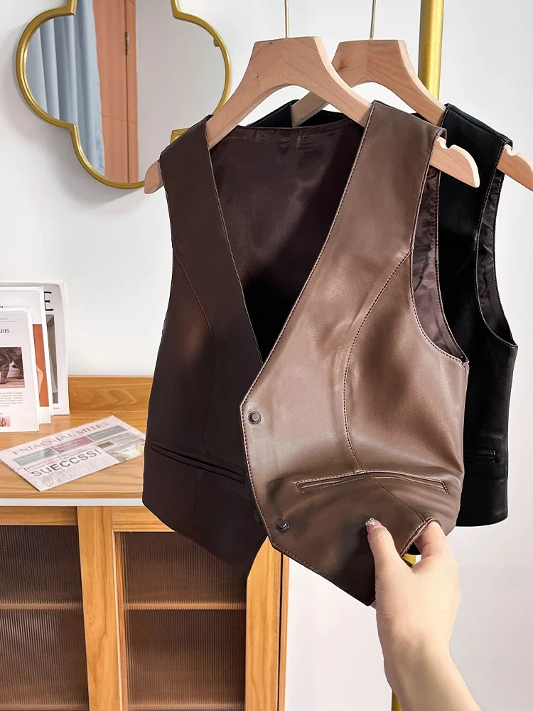 

Women's Loose V-Ne PU Leather Vest Autumn Winter Faion Retro Sle Button Detail Color Long Coat for Commuting