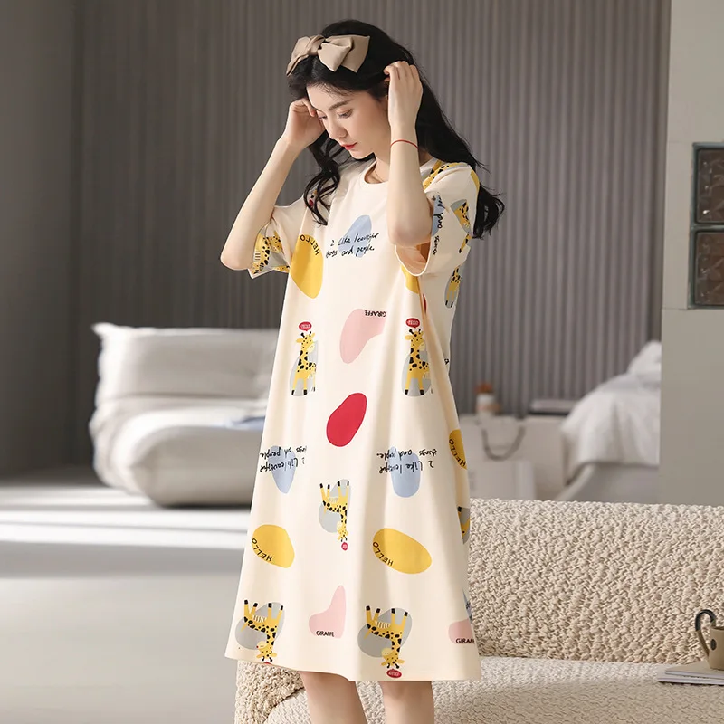 New Women\'s Pajamas Four-Piece Set of Women\'s Spring and Autumn Summer Short-Sleeved Shorts Trousers Nightgown Giraffe Homewear