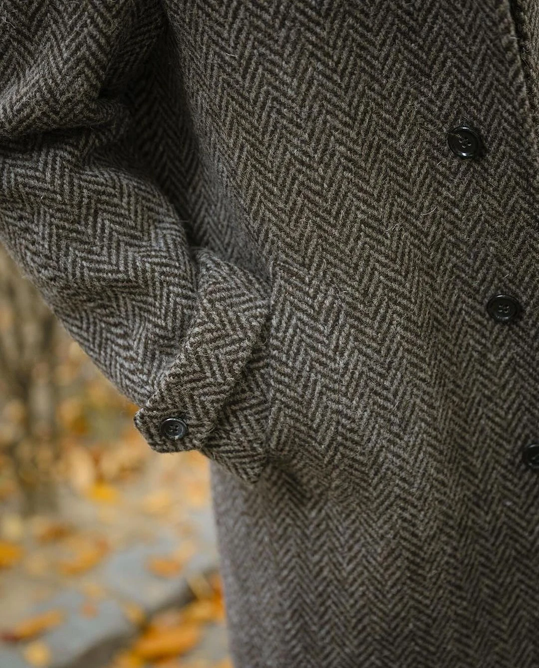 Handsome Herringbone Woolen Overcoat Men Thick Custom Made Vintage Single Breasted Pocket Coat Casual Winter Warm Coat