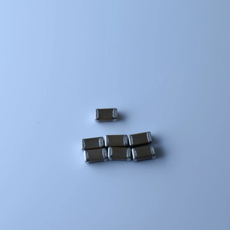 500Pcs/Lot 1812 680NF 50V 100V 200V 250V 450V 684K 0.68UF ±10% X7R,SMD Chip ceramic capacitor,MLCC,C1812C684K1RACTU