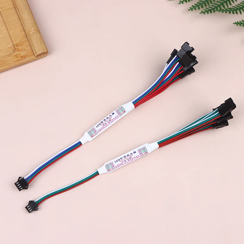 1 To 4/8 DC5-24V TTL Signal LED Amplifier Repeater For WS2811 WS2812B SK6812 3/4Pin Addressable RGBIC LED Strip String Module