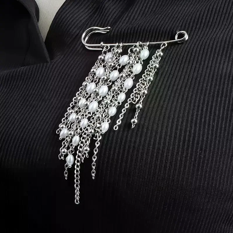 Hip Hop Trendy Imitation Pearl Tassel Chain Brooches For Men Women Waist-shaping Fixed Pin Accessory Multi-functional Jewelry