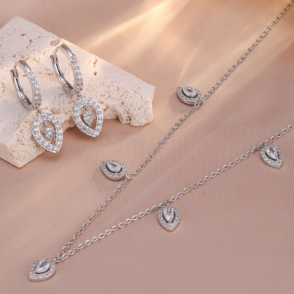 ZAKOL Silberfarbenes, glänzendes Zirkonia-Blatt-CZ-Anhänger-Halsketten-Ohrring-Set für Damen, exquisites Luxus-Schmuckset, Geschenk – Detail 5