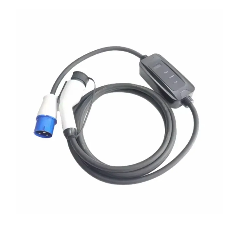 Hot Sale 16A/32A .5KW 7Kw Ac TYPE 2 Portable Ev Car Charger with Ce Car Charging